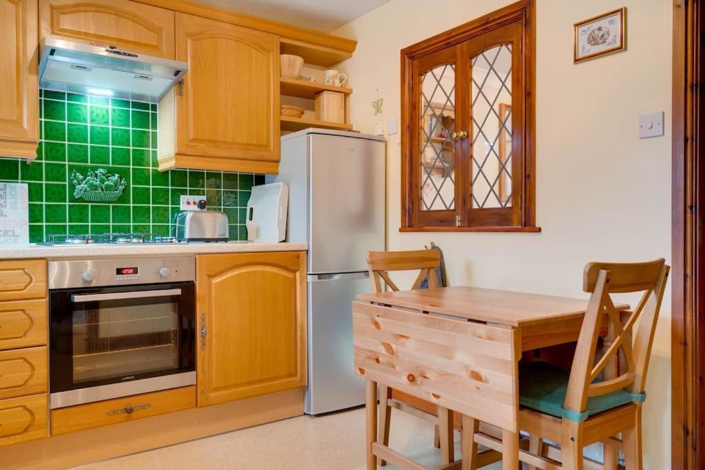 Barley Cottage Whittington  Buitenkant foto